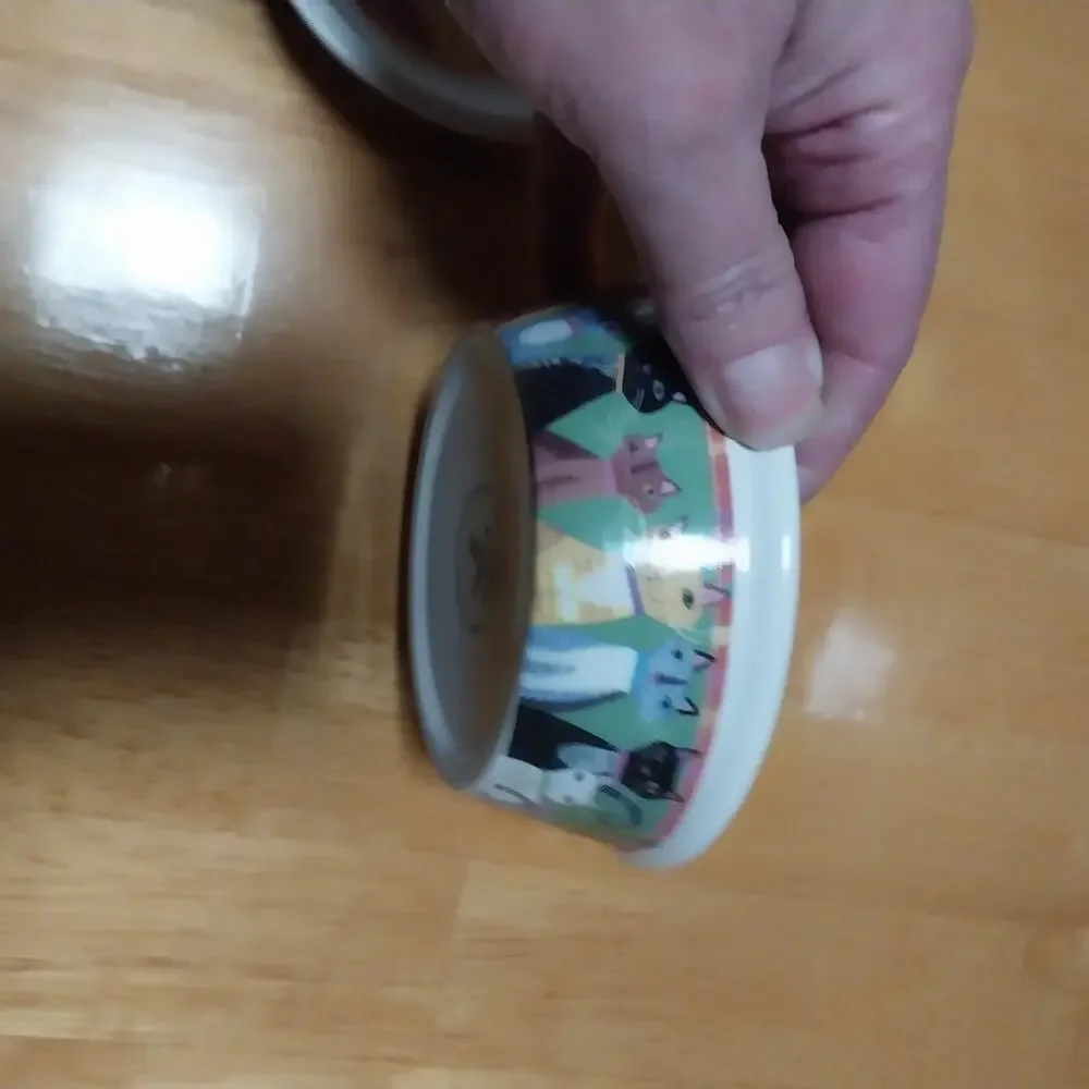 Petrageous Design Dish